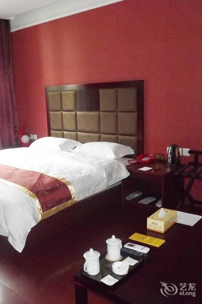 Xipuxing Pudi Hotel Exterior photo