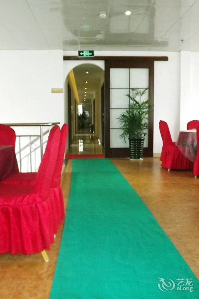 Xipuxing Pudi Hotel Exterior photo